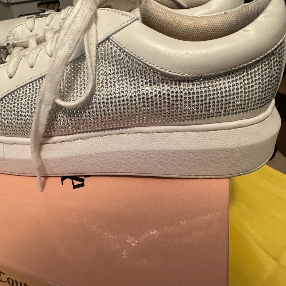 Juicy Couture Dorothy White Rhinestone Bling Sneaker-sz 9.5 - Picture 9 of 10